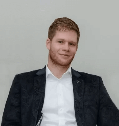 Stefan Frank, Chief Executive Officer